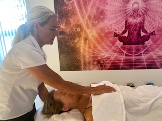 Massage afspænding af muskler, forløsning af følelser